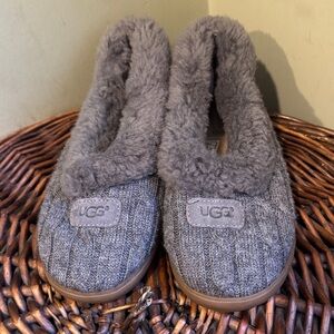UGG Charcoal Cable Knit Slippers